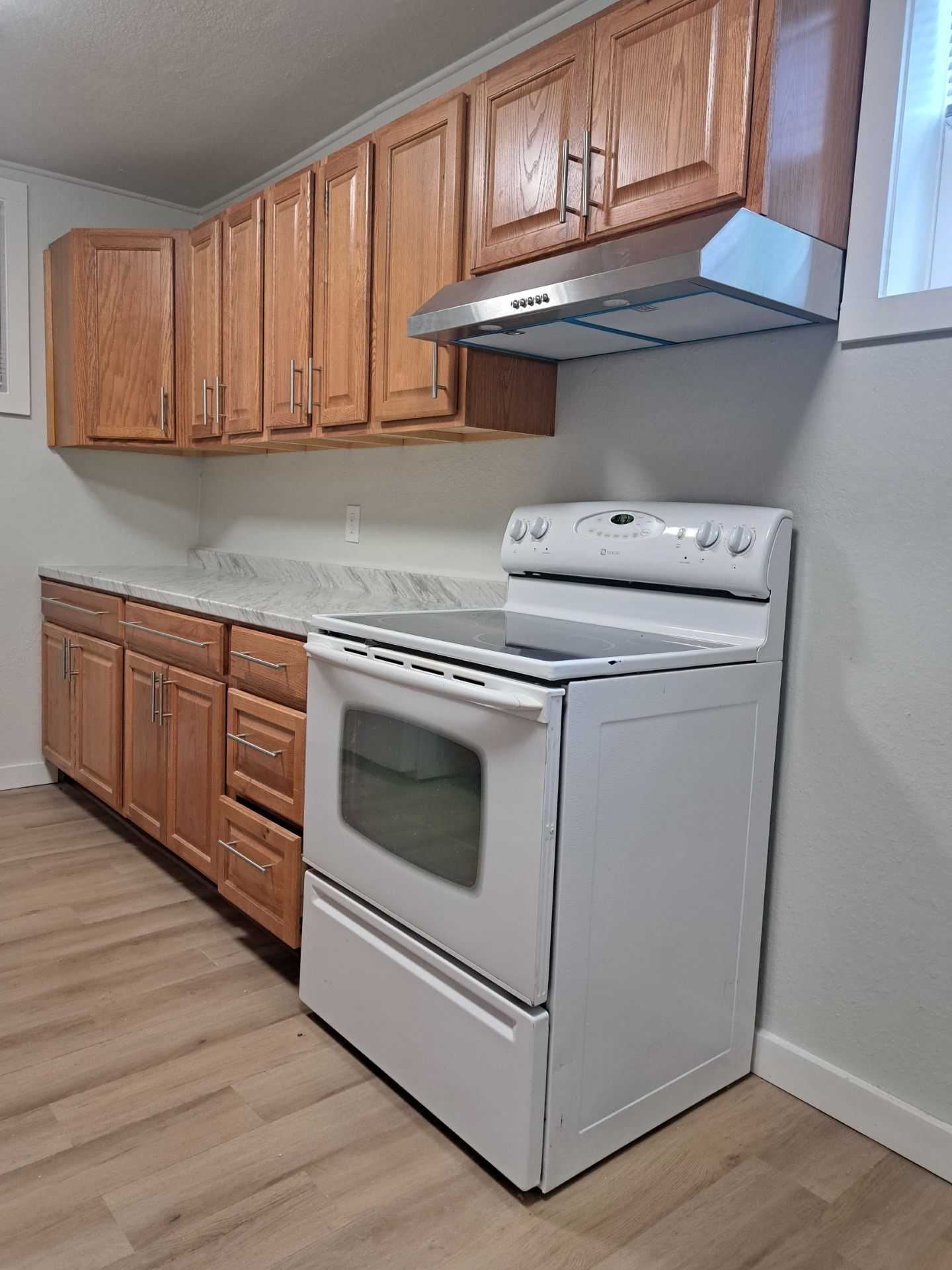 1707 Iris Lane