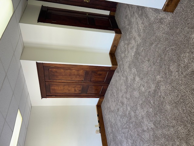 119 1/2 N Broadway - 1